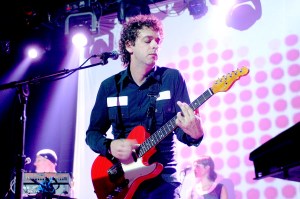 Musician Gustavo Cerati performs onstage, Chicago, Illinois, July 29, 2003. (Photo by Paul Natkin/Getty Images)