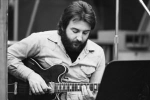 NEW YORK - JANUARY 15: Legendary session guitarist Hugh McCracken (Hugh Carmine McCracken - March 31, 1942 - March 28, 2013) poses for a portrait during a recording session for Aretha Franklin at Atlantic Records' recording studios on January 15, 1974 in New York City, New York. Hugh McCracken's guitar work appears on dozens of classic 1960s, 70s, and 80s recordings by the likes of John Lennon, Paul McCartney, Aretha Franklin, Steely Dan, James Taylor, Billy Joel, and Paul Simon. (Photo by David Gahr/Getty Images)
